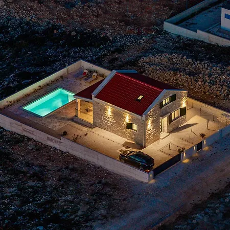 Villa Stone House Cindric In Ražanac