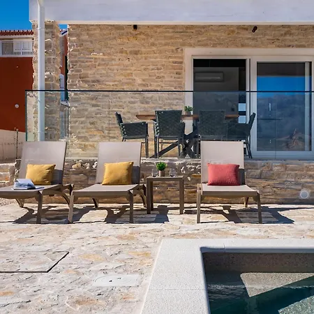 Stone House Cindric In Villa *
