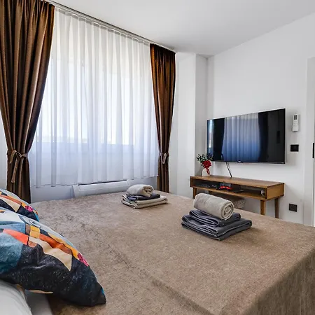 Villa Stone House Cindric In *